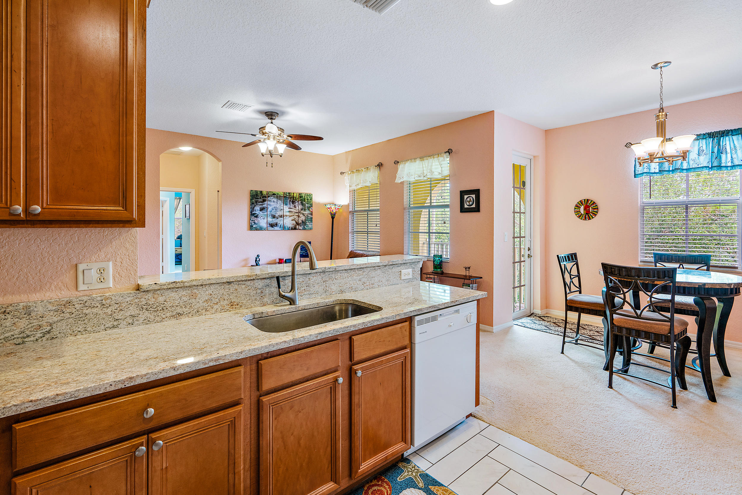 127 Seagrape Drive, Unit 203 Jupiter, FL 33458 - Photo 7 of 19 Kitchen and Dining Rom