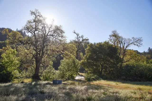 $1,299,000 | 18574 Tomki Road, Willits, CA 95490