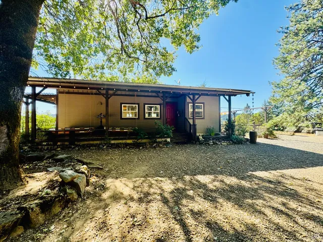 $1,299,000 | 18574 Tomki Road, Willits, CA 95490