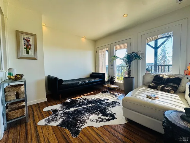 $1,299,000 | 18574 Tomki Road, Willits, CA 95490