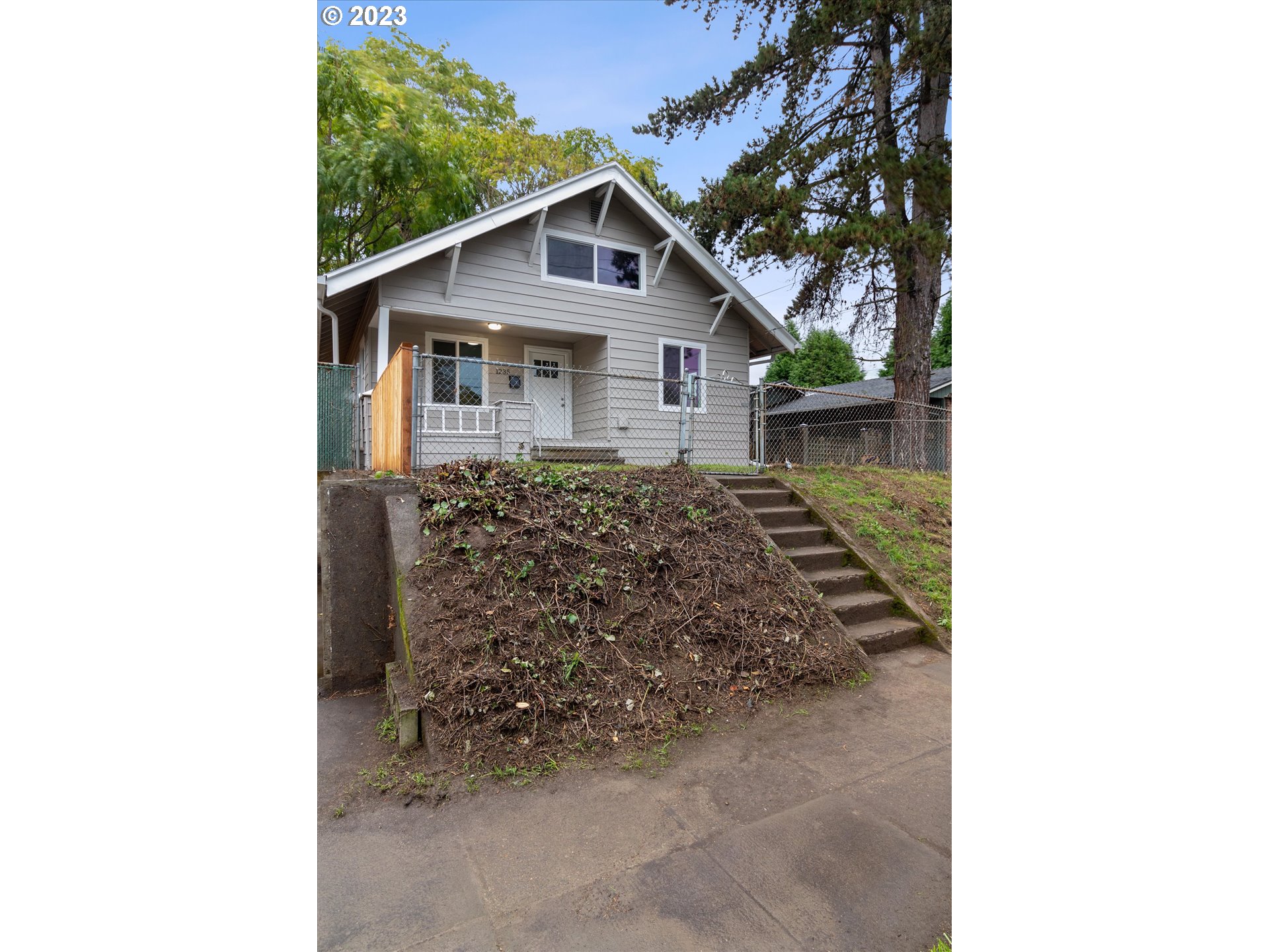 1235 North Kilpatrick Street Portland, OR 97217 - Photo 4 of 27 Gallery Image 4