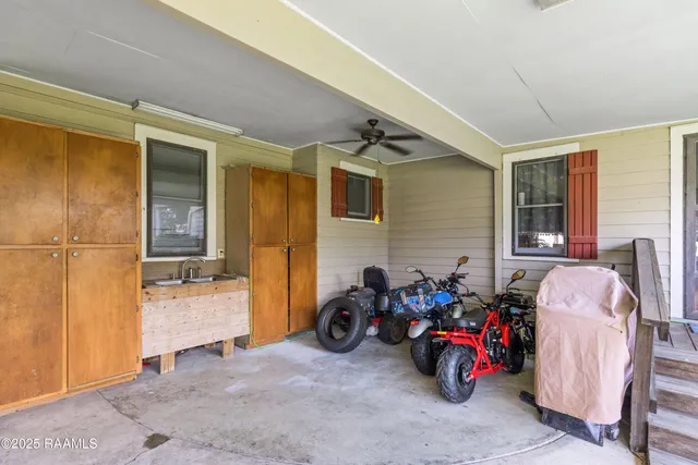 $170,000 | 208 South Guegnon Street, Abbeville, LA 70510