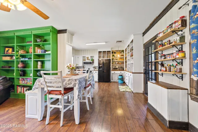 $170,000 | 208 South Guegnon Street, Abbeville, LA 70510