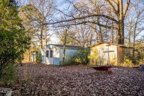 $364,500 | 3885 Attala Road 4153, Sallis, MS 39160