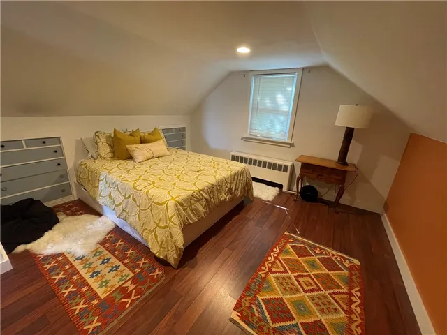 $3,200 | 96 Jo Anne Avenue, Portsmouth, RI 02871