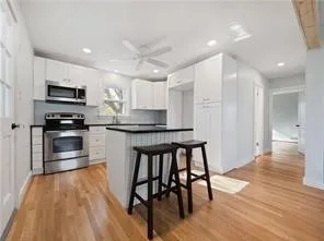 $3,200 | 96 Jo Anne Avenue, Portsmouth, RI 02871