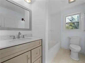 $3,200 | 96 Jo Anne Avenue, Portsmouth, RI 02871