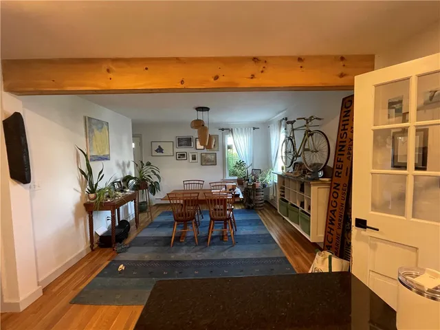 $3,200 | 96 Jo Anne Avenue, Portsmouth, RI 02871