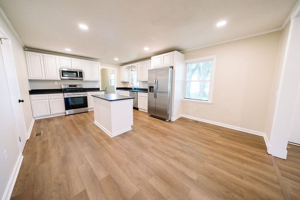 7531 Springfield Road Franklin, KY 42134 - Photo 6 of 31 Gallery Image 6