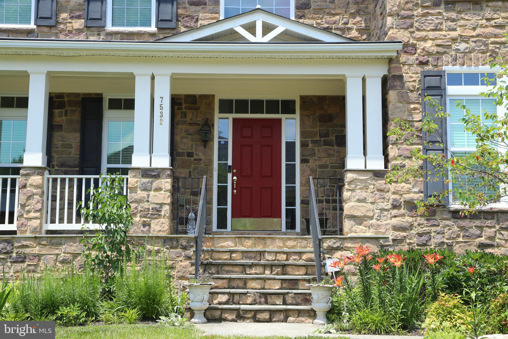 7532 Red Hill Drive Springfield, VA 22153 - Photo 4 of 48