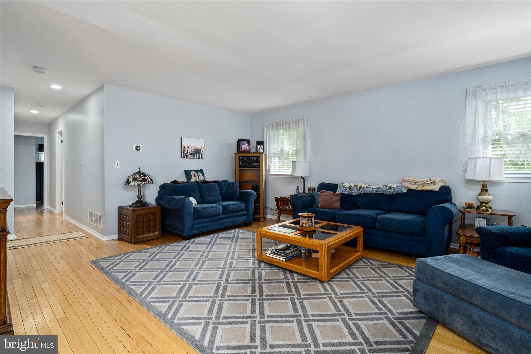 5 Blue Ridge Drive Ewing, NJ 08638 - Photo 5 of 30