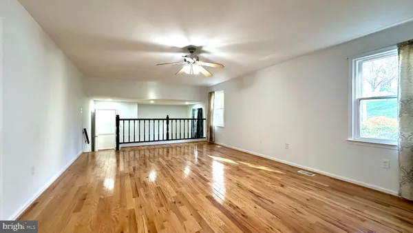 $729,900 | 13643 Spinning Wheel Drive, Germantown, MD 20874