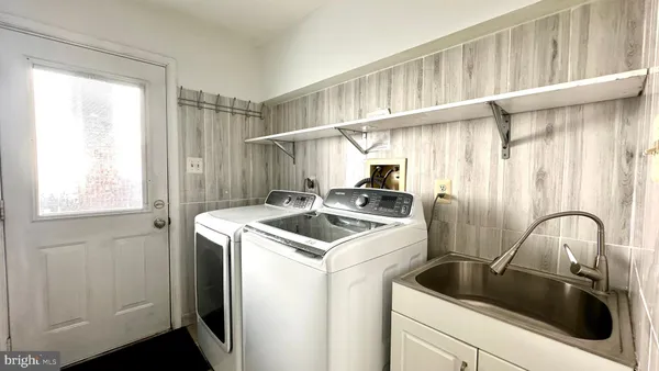 $729,900 | 13643 Spinning Wheel Drive, Germantown, MD 20874