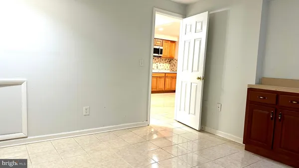 $729,900 | 13643 Spinning Wheel Drive, Germantown, MD 20874