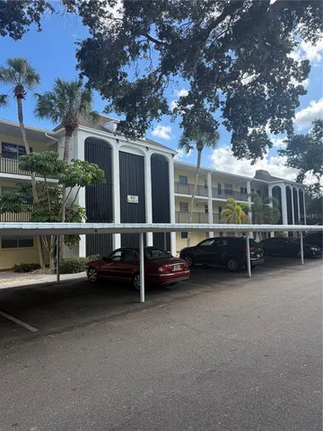 $99,900 | 821 Deleon Court, Unit 303, Dunedin, FL 34698