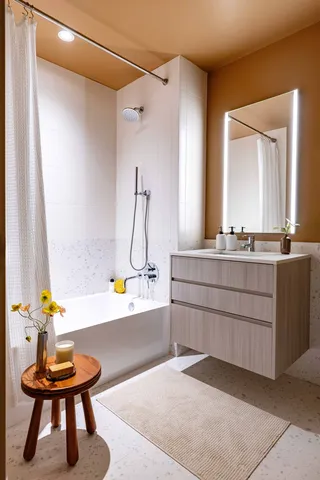 $5,000 | 300 East 50th Street, Unit 6C | Midtown East