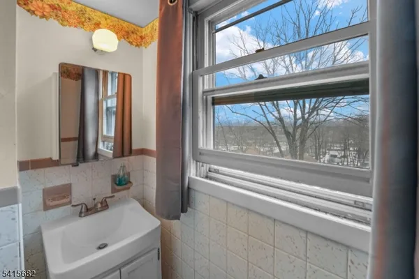 $465,000 | 27 Condict Road, Landing, NJ 07850