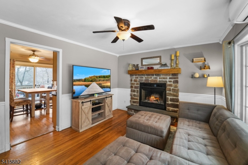 27 Condict Road Landing, NJ 07850 - Photo 9 of 34