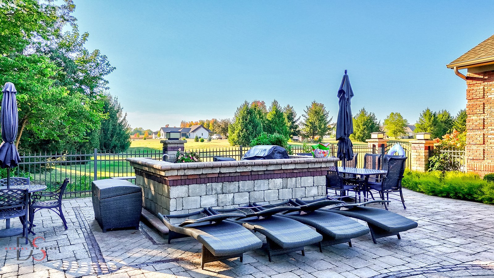 2951 East 1489th Road Ottawa, IL 61350 - Photo 49 of 55 a view of a patio with chairs and a table
