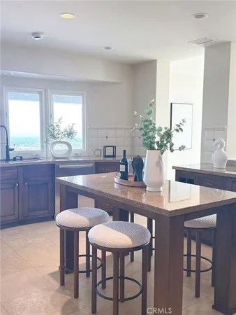 $1,380,000 | 2966 Zane Grey Terrace, Altadena, CA 91001