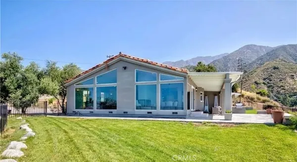 $1,380,000 | 2966 Zane Grey Terrace, Altadena, CA 91001
