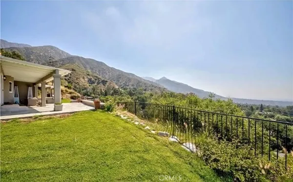 $1,380,000 | 2966 Zane Grey Terrace, Altadena, CA 91001