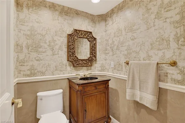 $500,000 | 1060 Borghese Lane, Unit 702, Naples, FL 34114