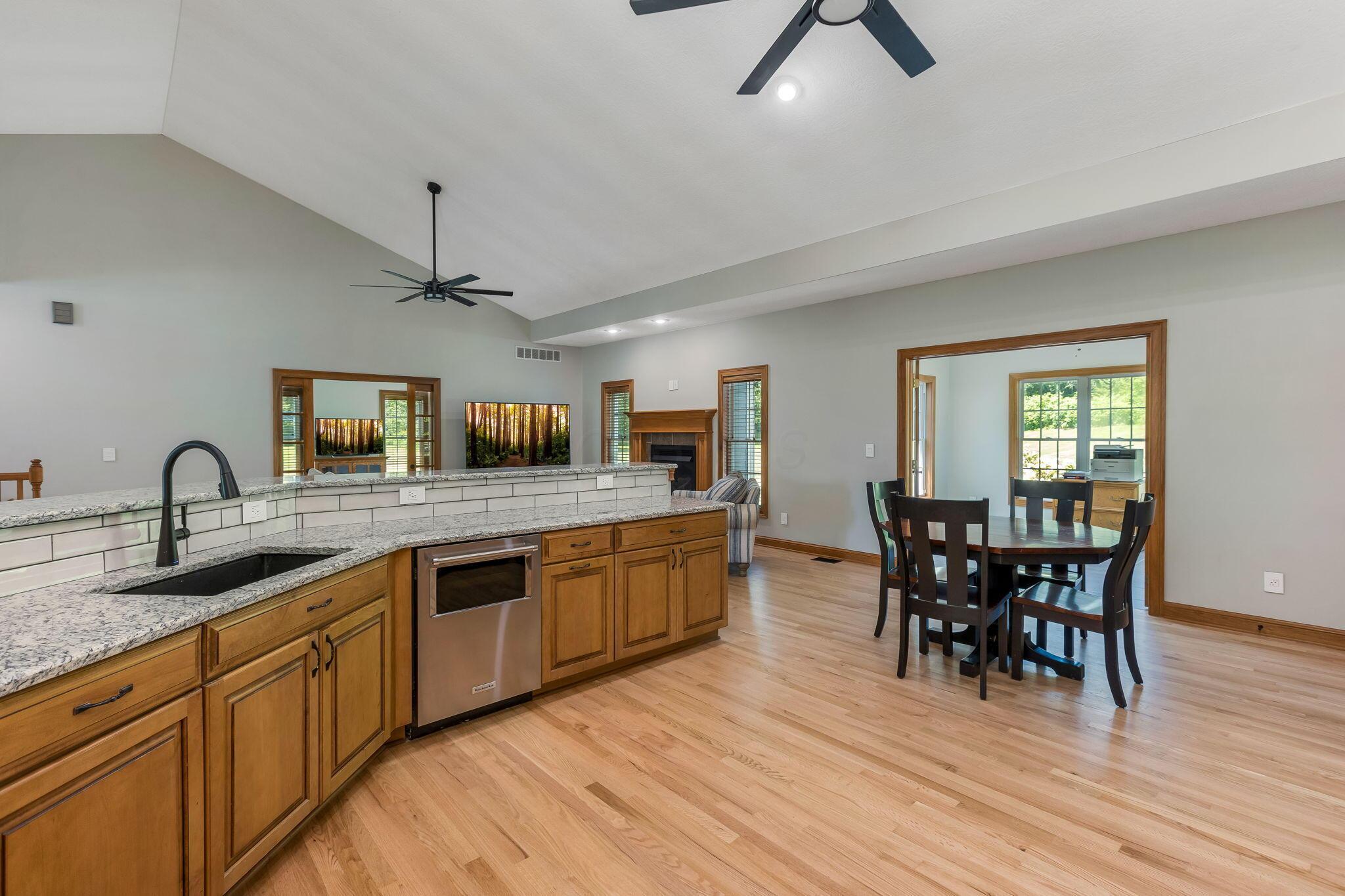 11925 Lockbourne Eastern Road Ashville, OH 43103 - Photo 24 of 106 24-web-or-mls-G02A3106