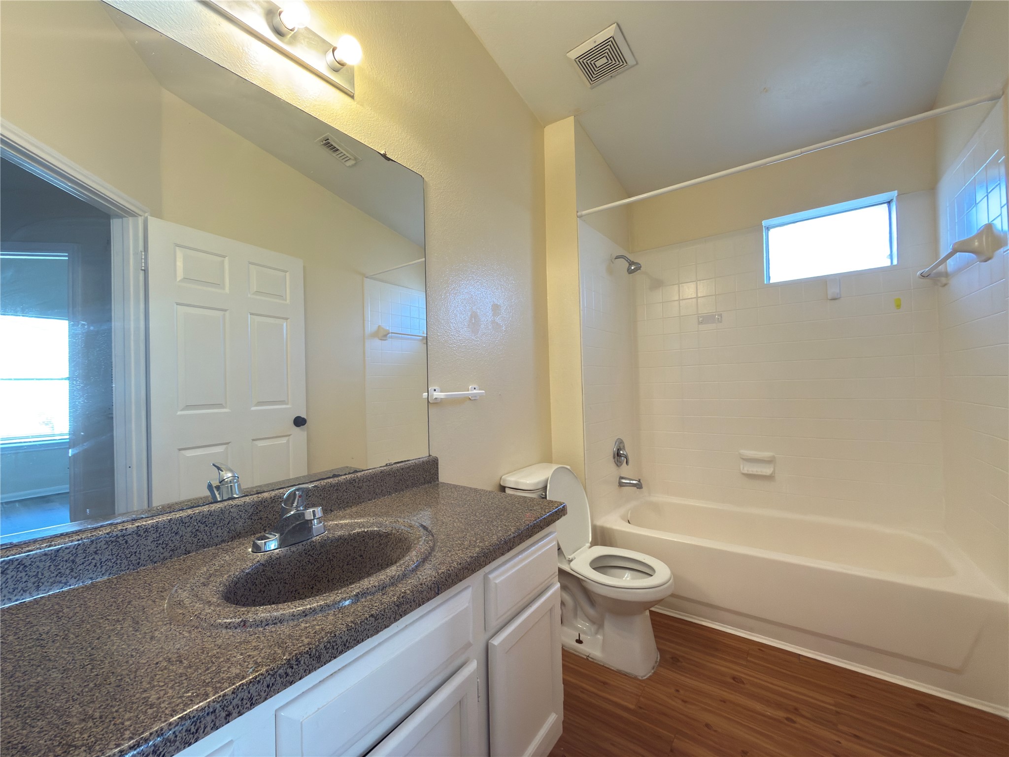 15743 Ridgegate Road Houston, TX 77053 - Photo 12 of 16