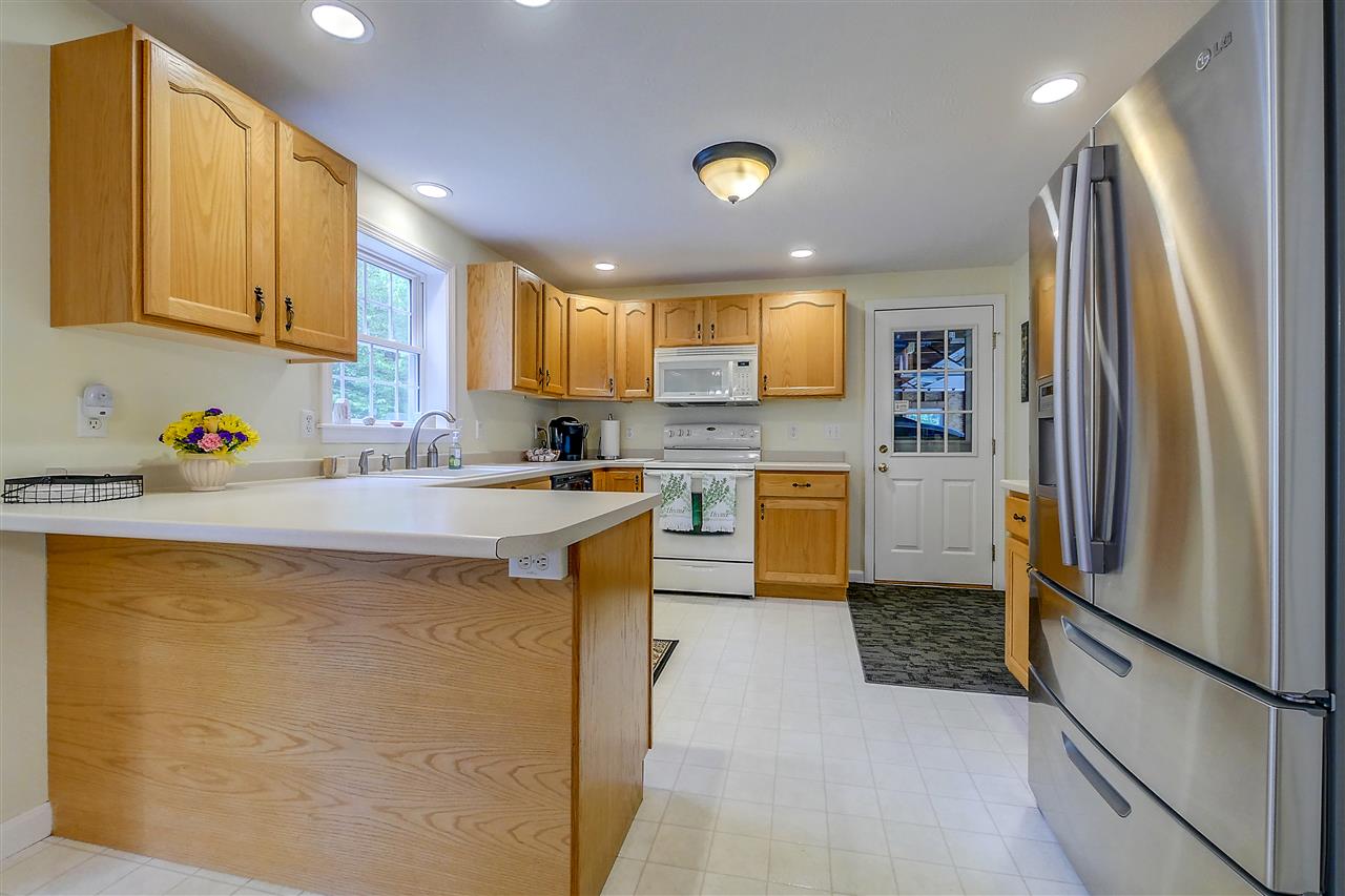 70 Harvest Road Chichester, NH 03258 - Photo 17 of 36