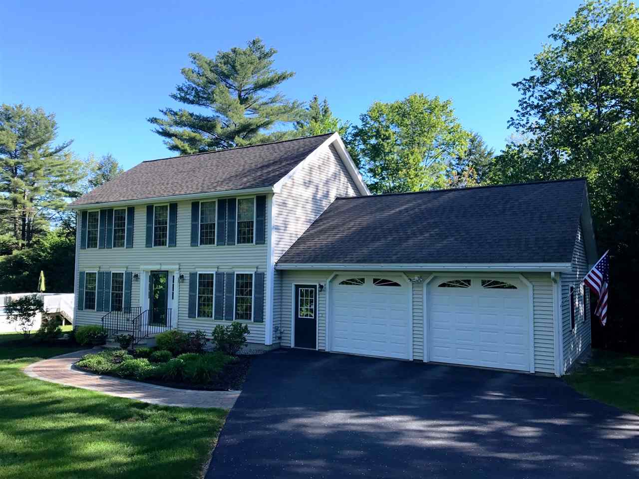 70 Harvest Road Chichester, NH 03258 - Photo 3 of 36