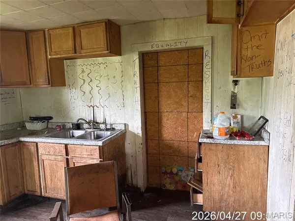 $29,900 | 20559 Highway 19, Salem, MO 65560