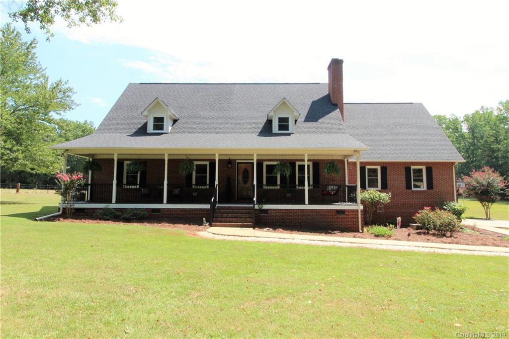 1820 State Rd S-46-151 Clover, SC 29710 - Photo 1 of 43 Gallery Image 1