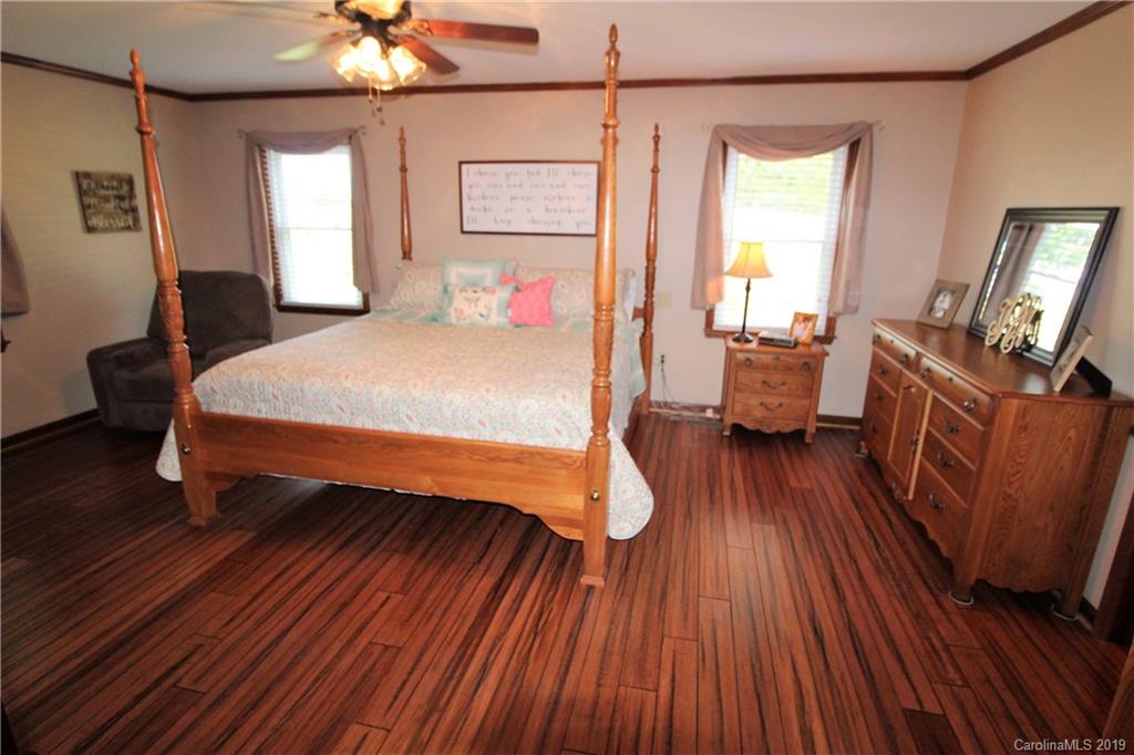 1820 State Rd S-46-151 Clover, SC 29710 - Photo 14 of 43 Gallery Image 14