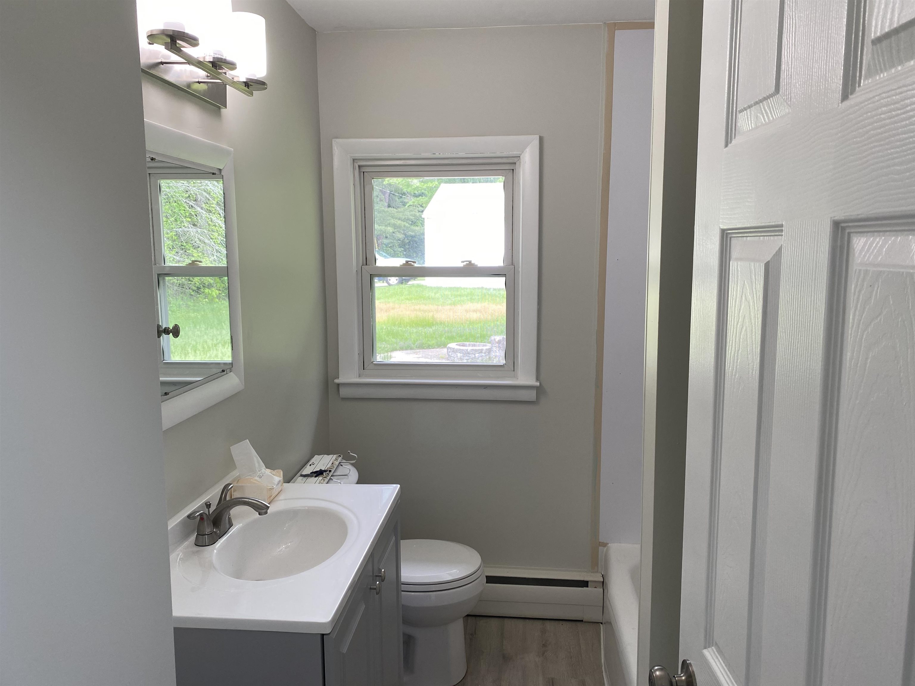 21 New Rochester Road Dover, NH 03820 - Photo 2 of 4