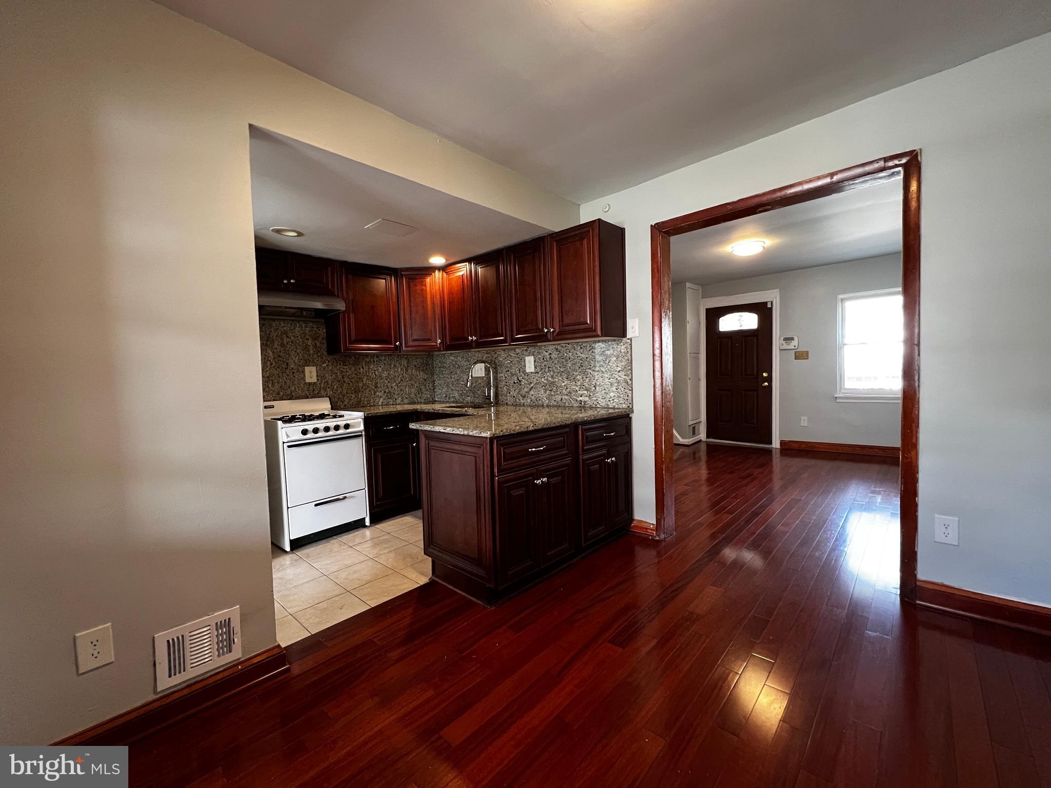 1171 Summit Street Northeast Washington, DC 20002 - Photo 8 of 26