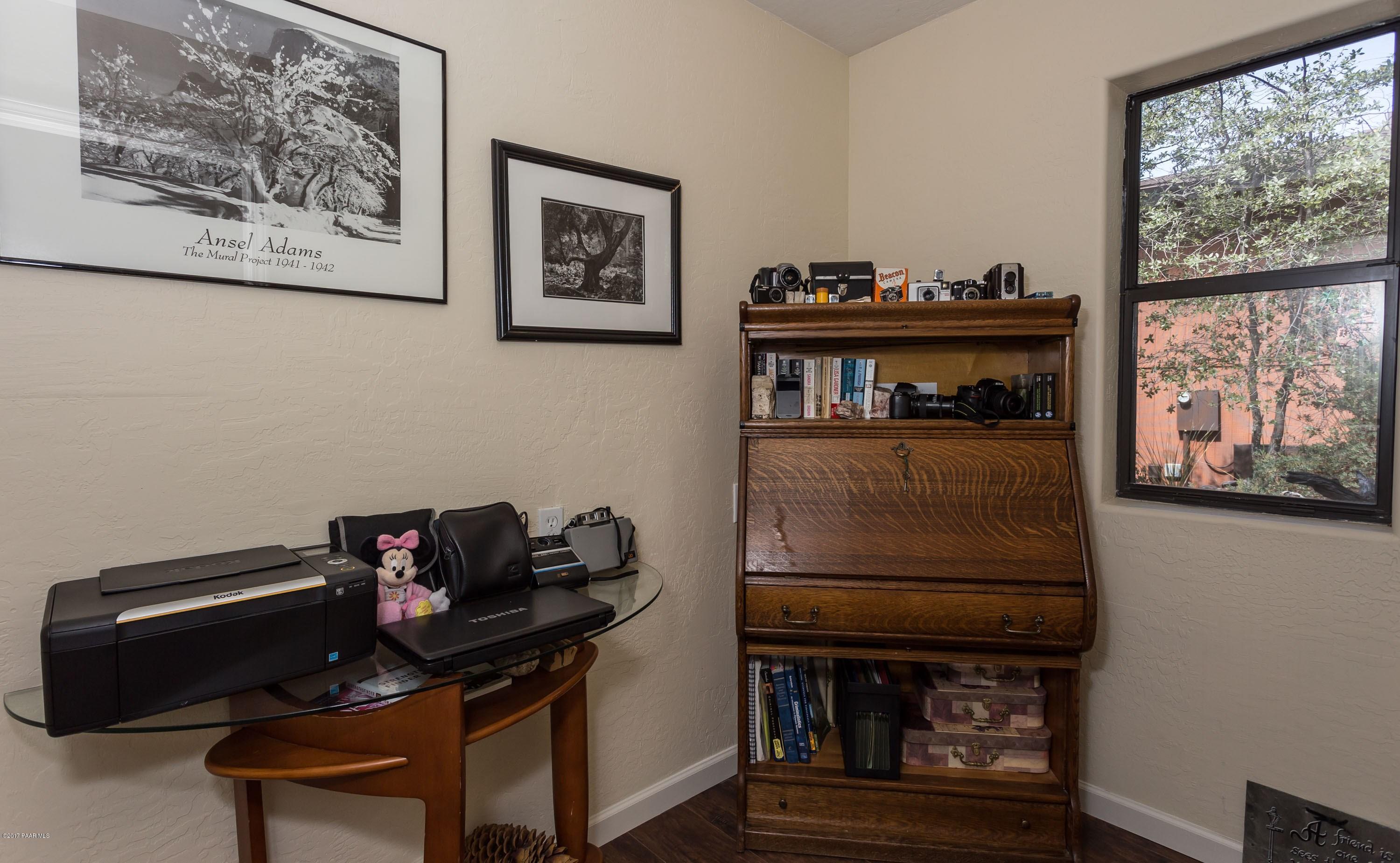 1181 Tanglewood Road Prescott, AZ 86303 - Photo 17 of 21 017_OfficeLaundry (1)