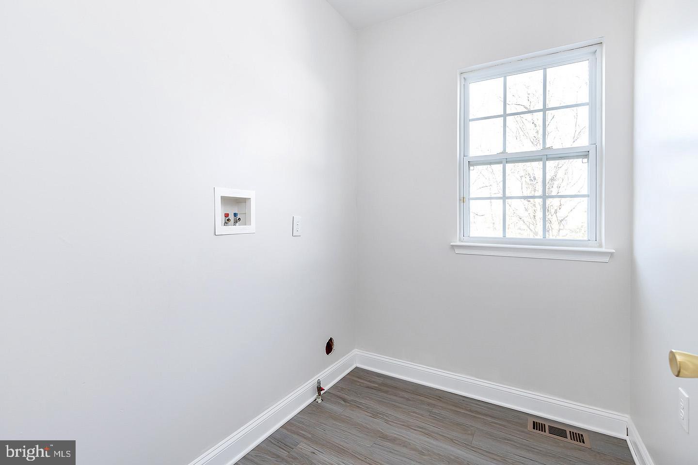 191 Yorktown Road Swedesboro, NJ 08085 - Photo 12 of 21 Gallery Image 12