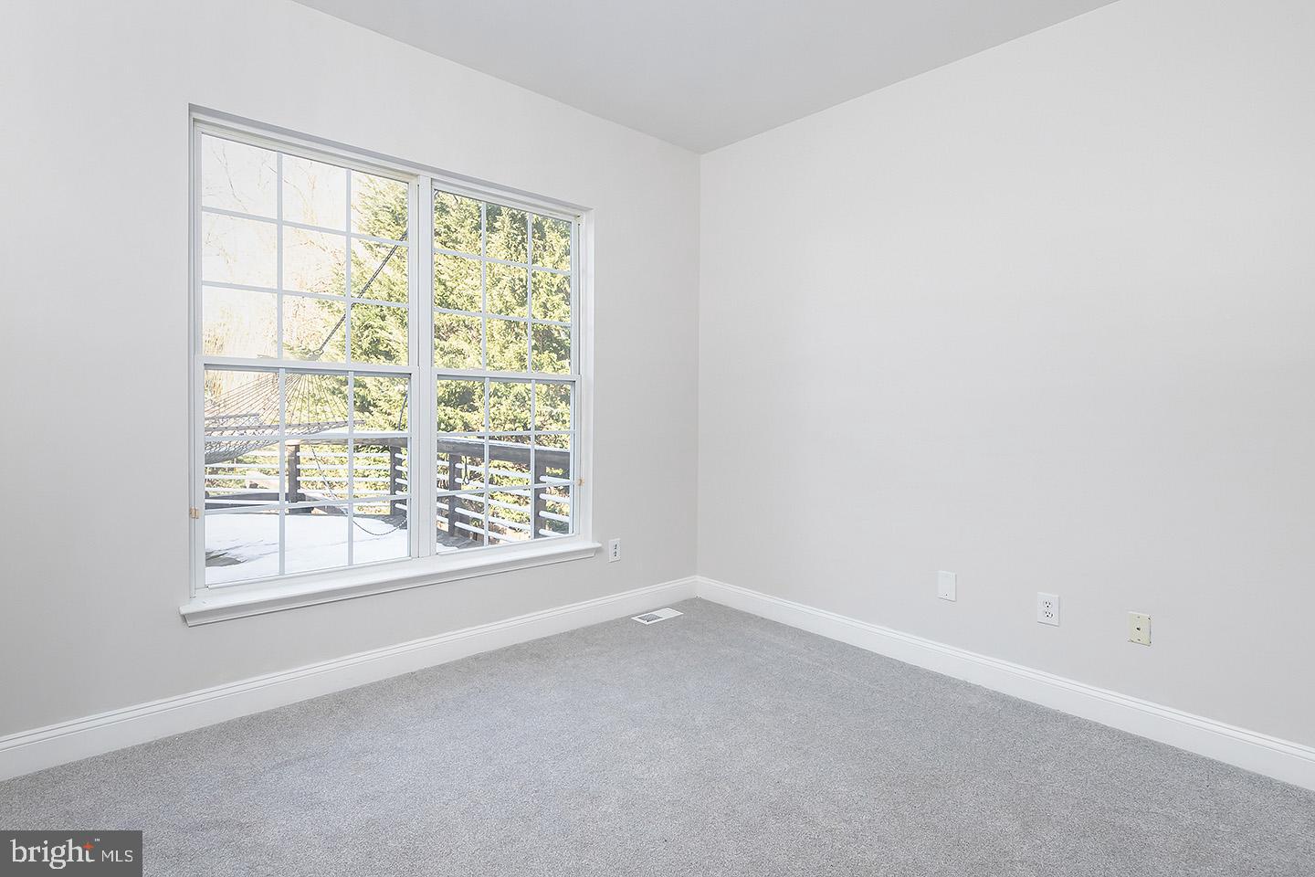191 Yorktown Road Swedesboro, NJ 08085 - Photo 10 of 21 Gallery Image 10