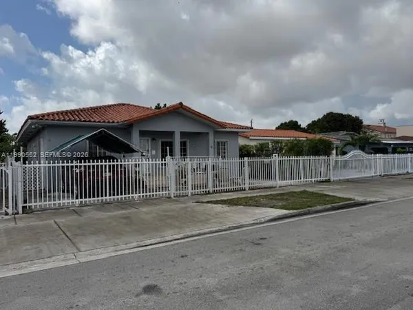 $679,000 | 174 East 15th Street, Hialeah, FL 33010