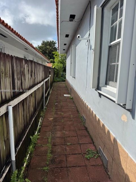 174 East 15th Street Hialeah, FL 33010 - Photo 5 of 29