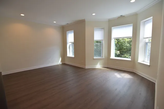 $4,100 | 3538 North Fremont Street, Unit 1, Chicago, IL 60657