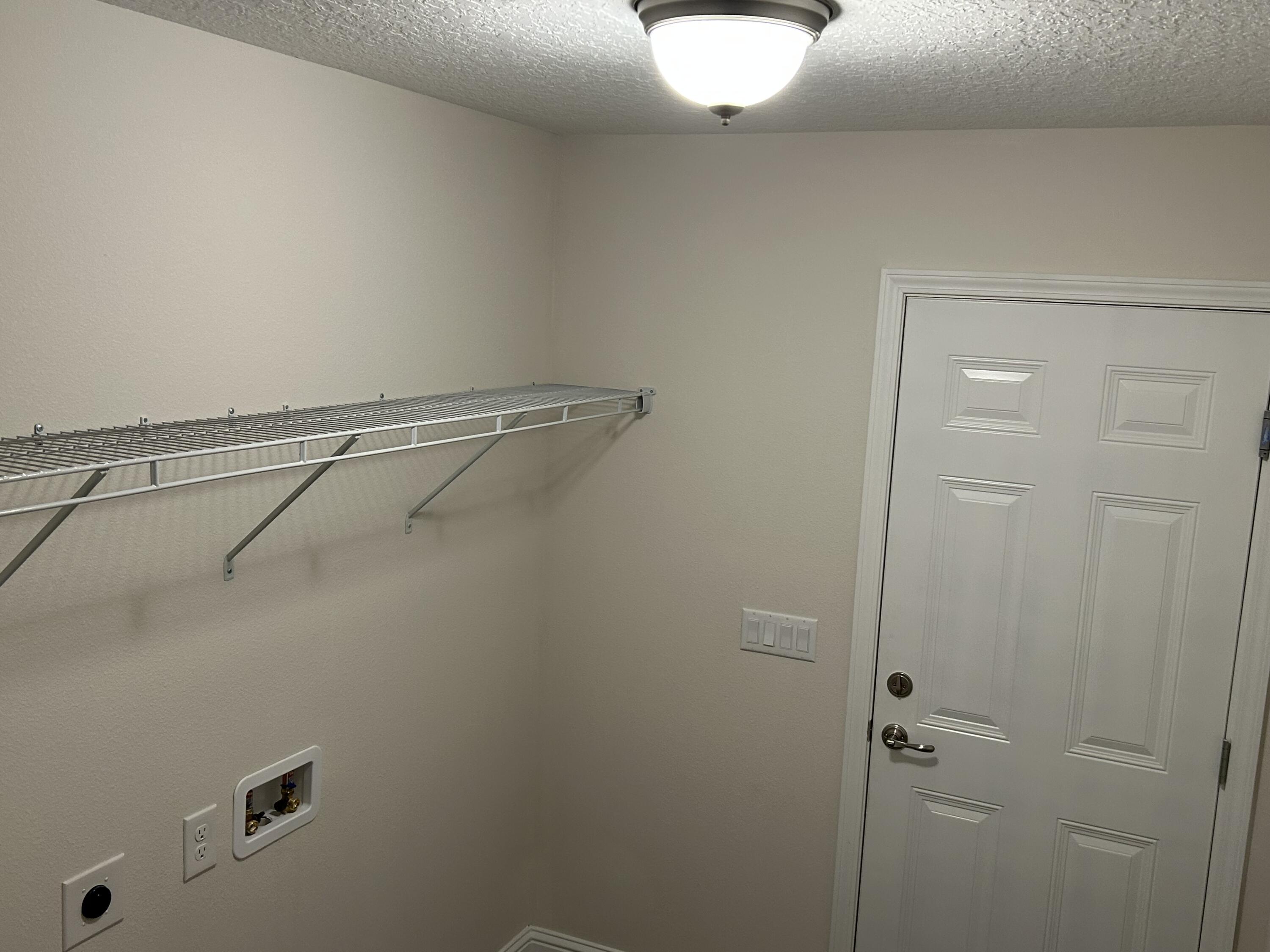 6615 Angle Road, Unit HBTS 5112 Navarre, FL 32566 - Photo 12 of 36 a view of small space