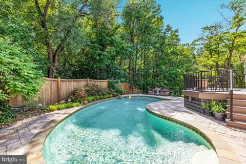 $839,000 | 6765 Blanche Drive, Lorton, VA 22079