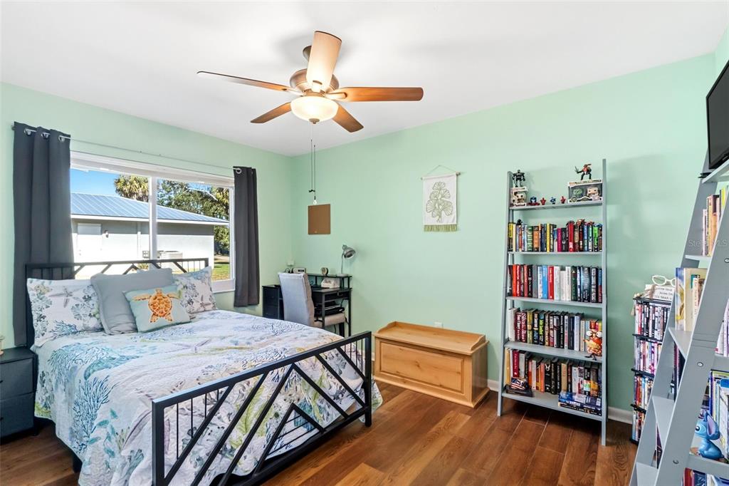 3180 Indra Road Venice, FL 34293 - Photo 32 of 56