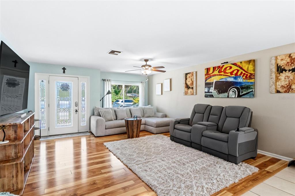 3180 Indra Road Venice, FL 34293 - Photo 6 of 56