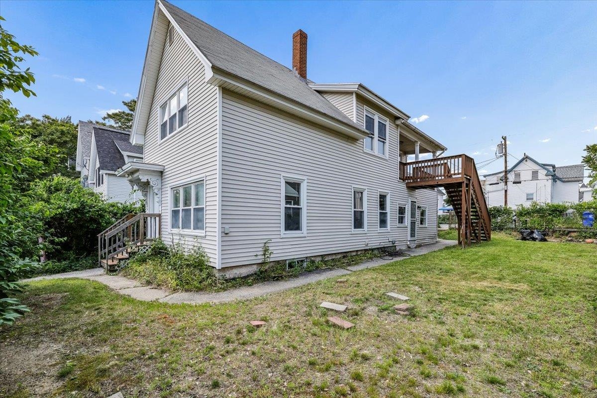336 Spruce Street Manchester, NH 03103 - Photo 2 of 44