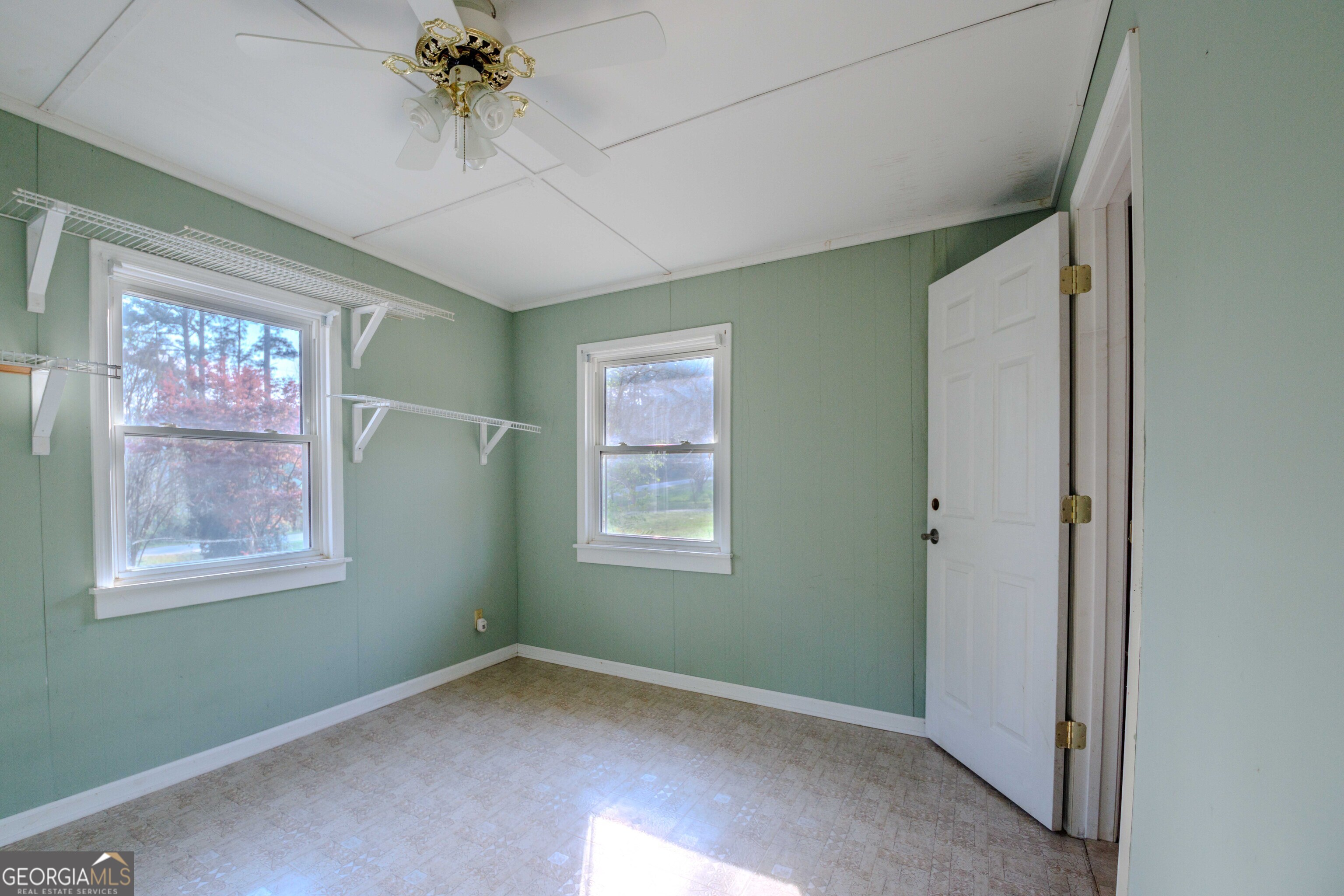 239 Hendry Lane Washington, GA 30673 - Photo 22 of 31 a view of an empty room with a window