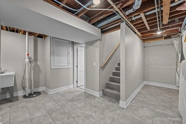 $319,000 | 14 Lakewood Drive, Oakwood Hills, IL 60013