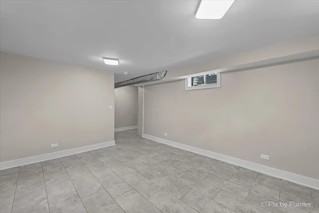 $319,000 | 14 Lakewood Drive, Oakwood Hills, IL 60013